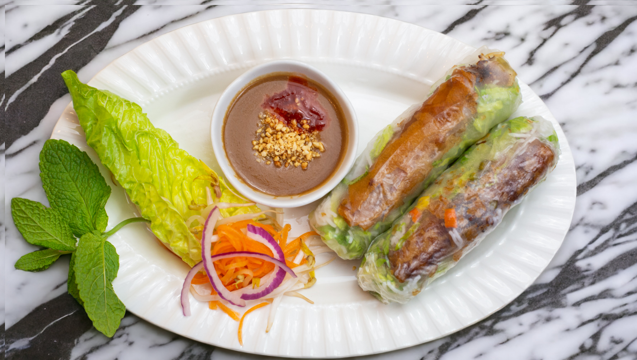 Fresh Vegetarian Summer Rolls with Peanut Sauce